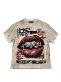 KRTV STUDIOS "KISS OF CHAOS" TEE